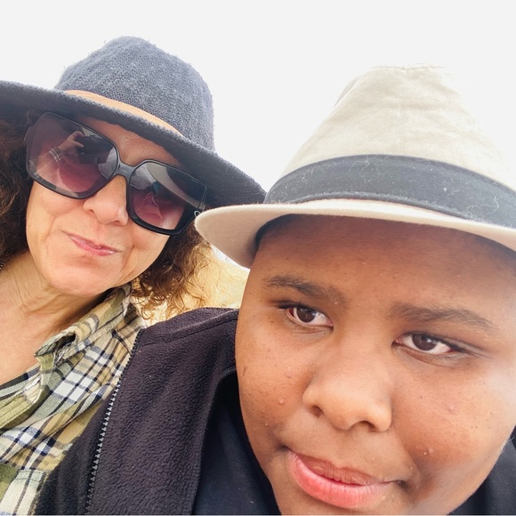 Meet your Posher, Kathie - Picture 6 of 12